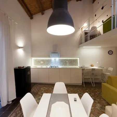 Casa Ortigia Apartment *